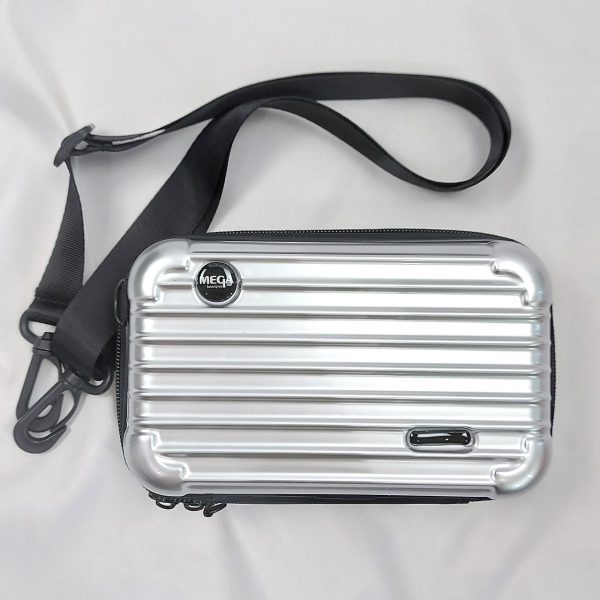 Mini Suitcases กระเป๋าเคสแข็ง Rimowa Style มีสายยาวและสายคล้องมือ พร้อมเรซิ่นโลโก้ งานสั่งทำพิเศษ Made to Order